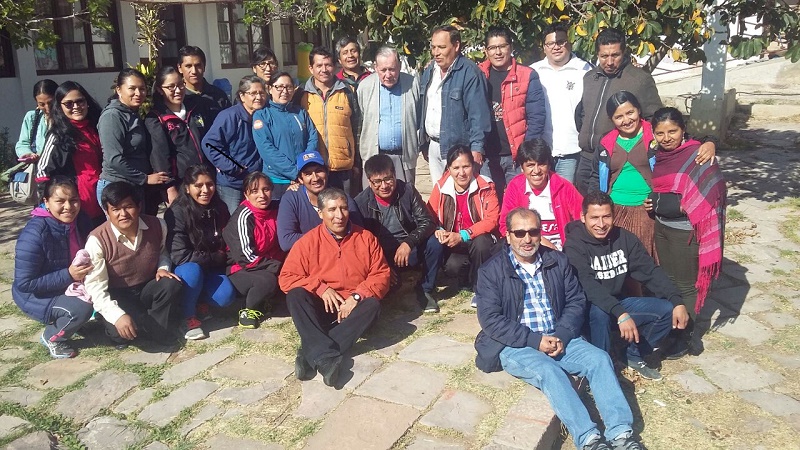 colaboradores-en-la-misionaclo.jpg